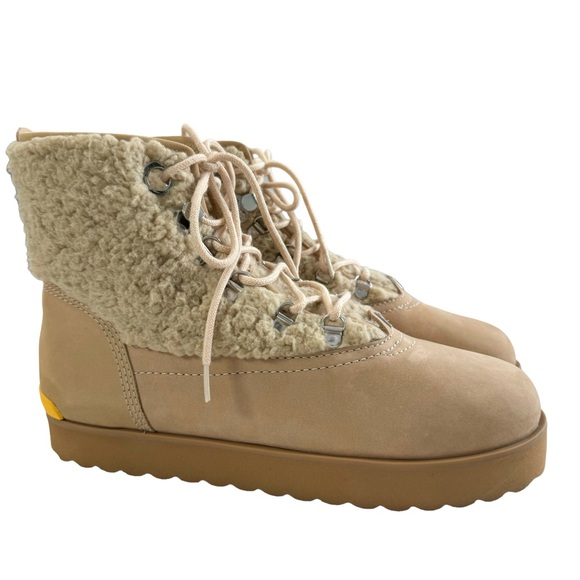 Larroude Vail Faux Fur Waterproof Boots Women’s Size 9 - Picture 5 of 16